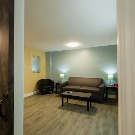 Hawthorn Extended Stay By Wyndham Saint Robert Exterior foto